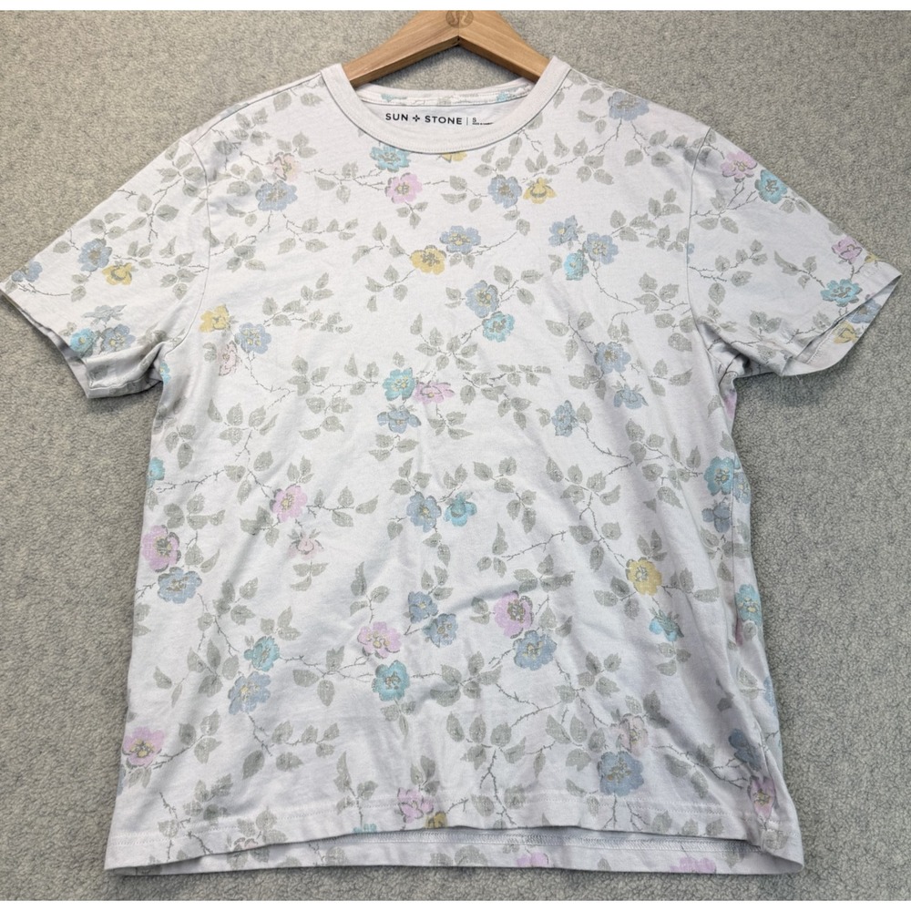 Sun + Stone Womens Crew Neck T-Shirt White Short Sleeve Floral Preppy Comfort S